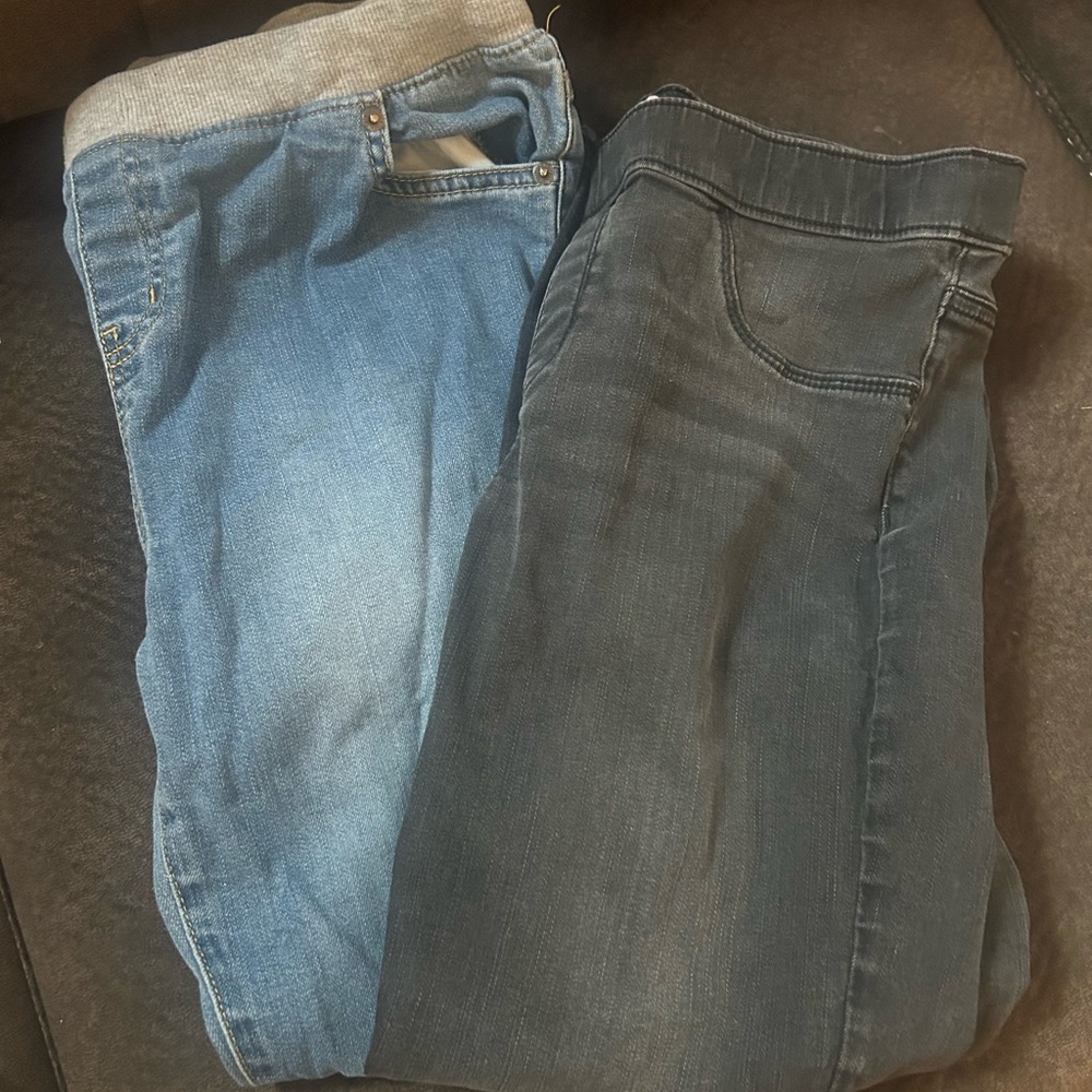 Stylish Blue and Black Women's Jeans